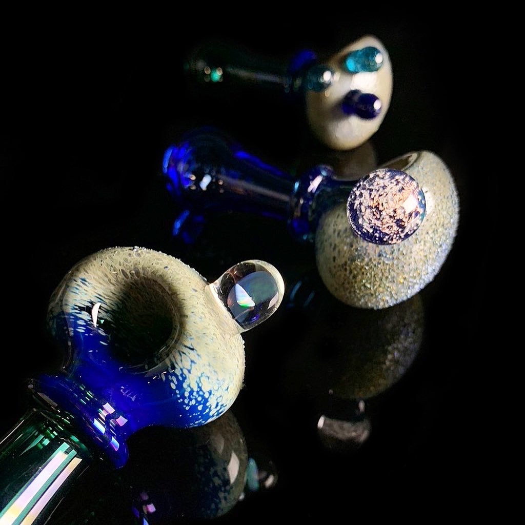 Amorphous installation
